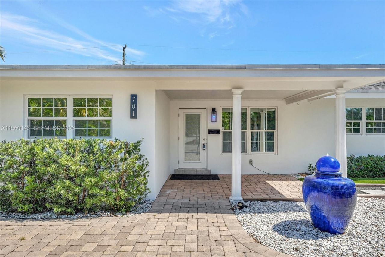 701 NE 8th St, Pompano Beach, FL 33060 Photo