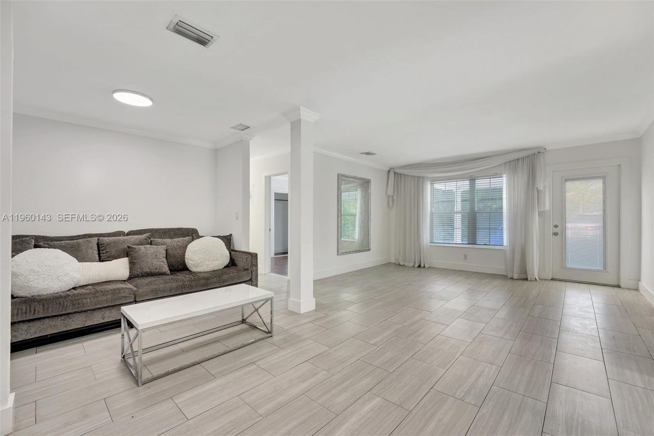 701 NE 8th St, Pompano Beach, FL 33060 Photo