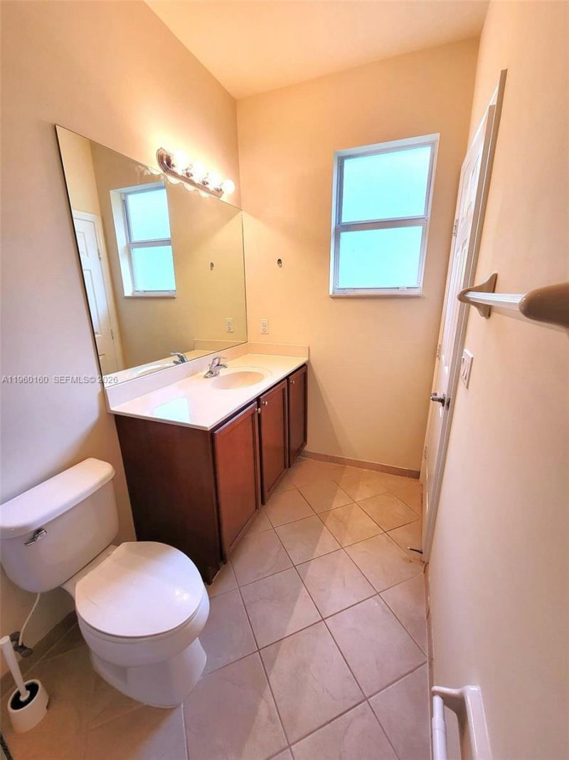 9031 SW 227th St, Unit 5, Cutler Bay, FL 33190 Photo