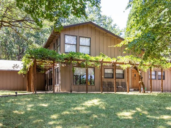 6651 Westside, Cave Junction, OR 97523