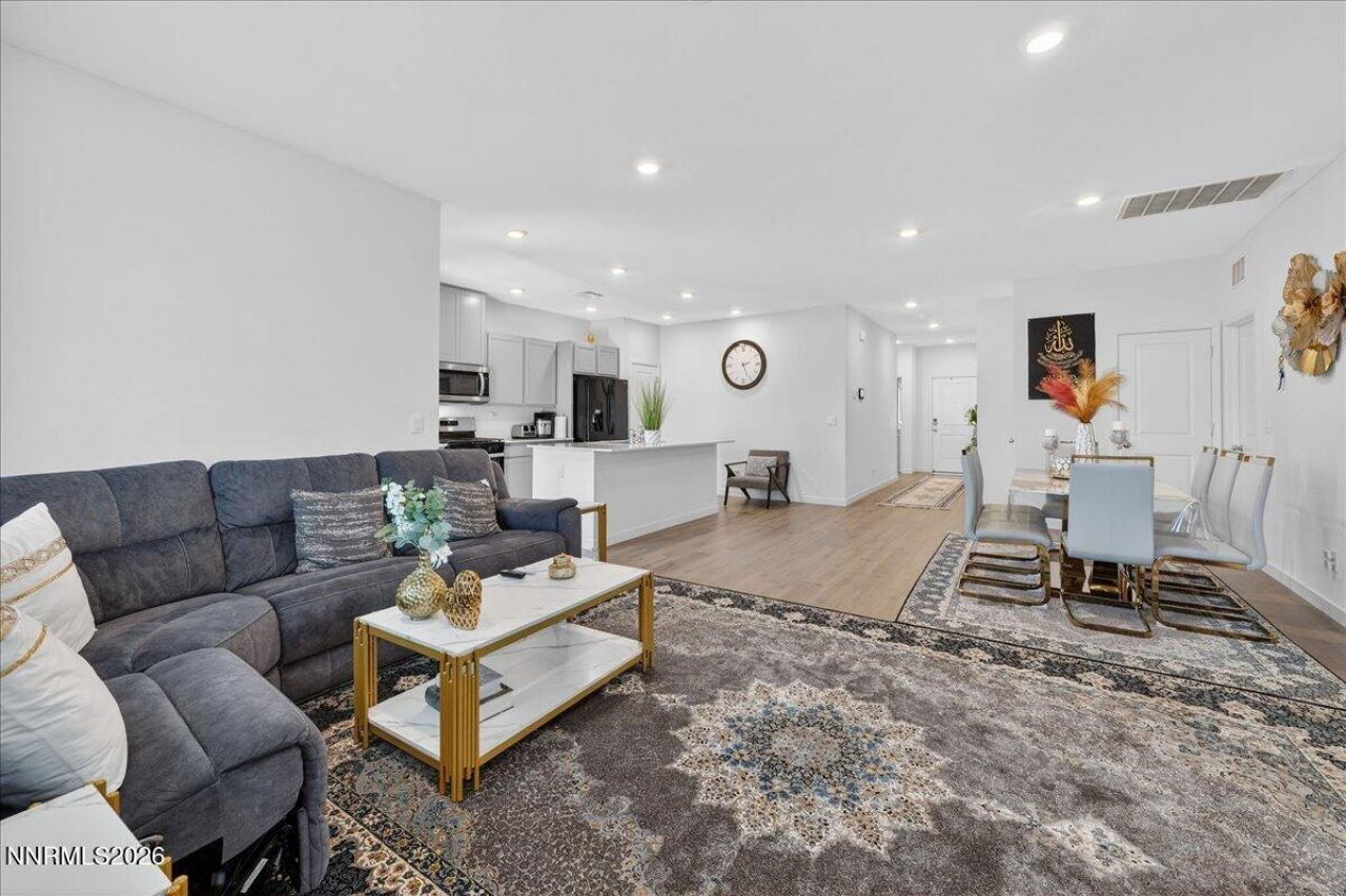 7397 Mountain Top Drive, Reno, NV 89506 Photo