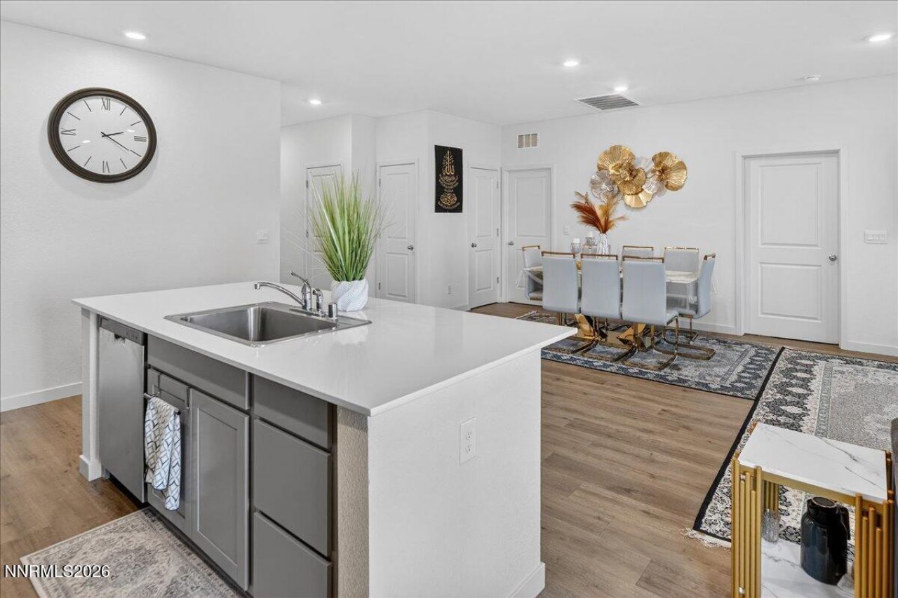 7397 Mountain Top Drive, Reno, NV 89506 Photo