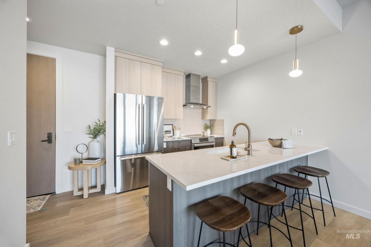 4430 E Haystack St, Unit 202, Boise, ID 83716 Main Photo