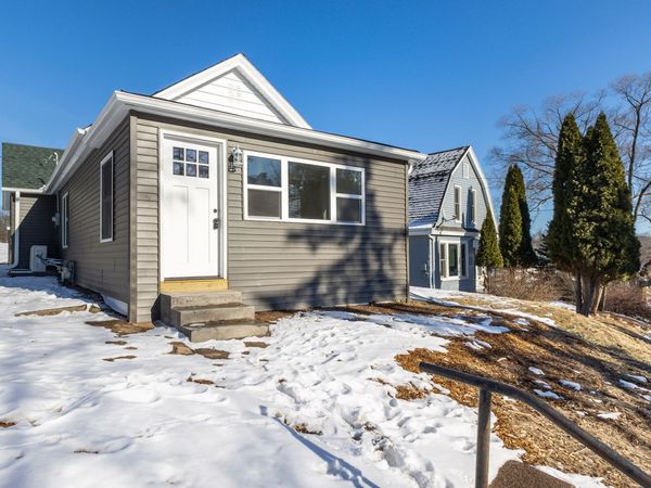 811 Franklin Street, Galena, IL 61036