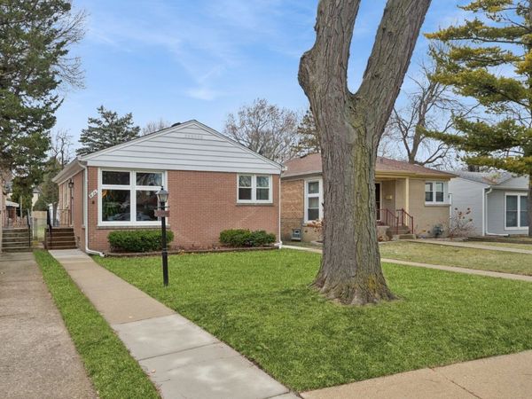 826 Brown Avenue, Evanston, IL 60202