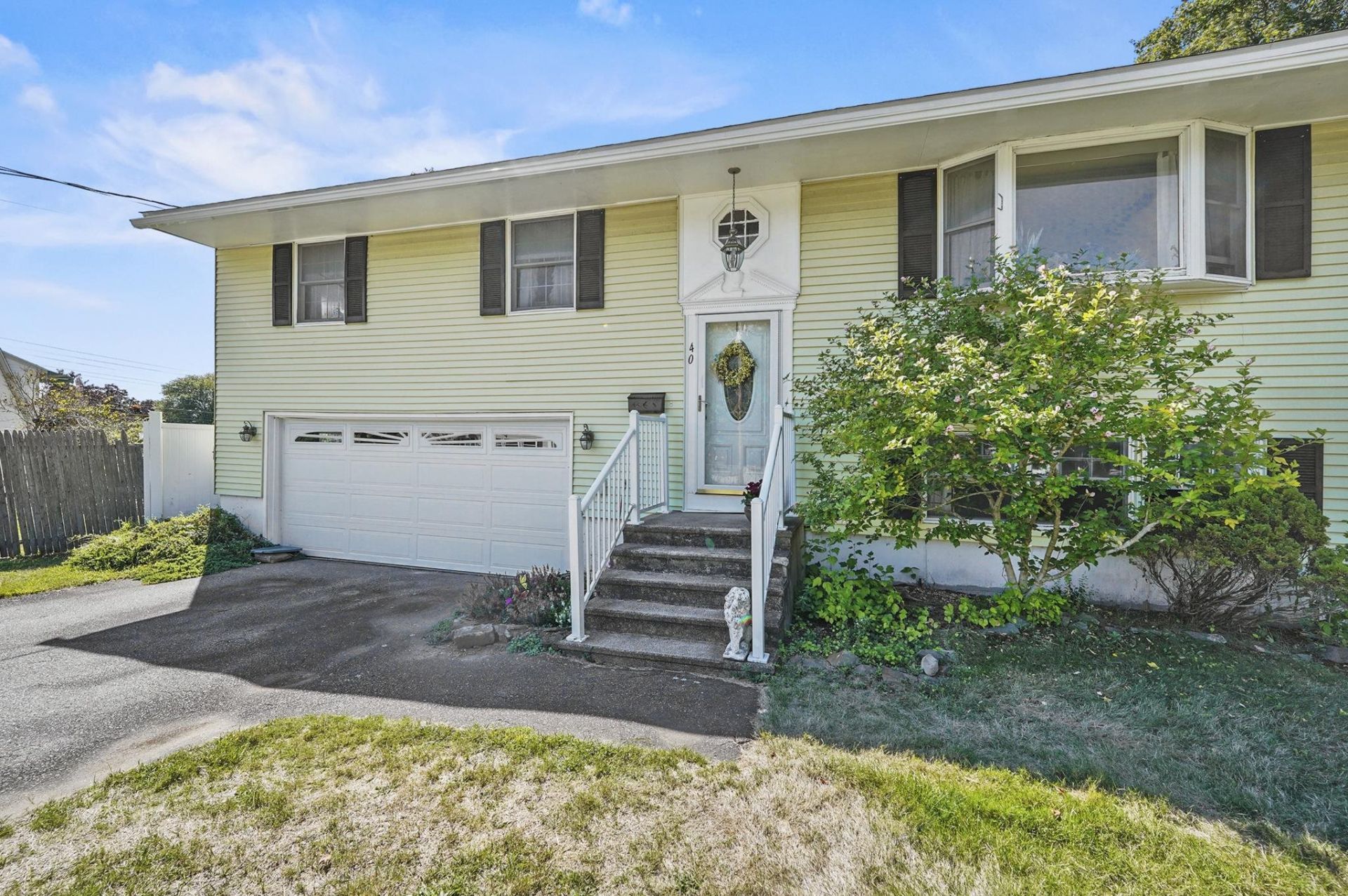 40 Opal Avenue, Portsmouth, NH 03801 Main Photo