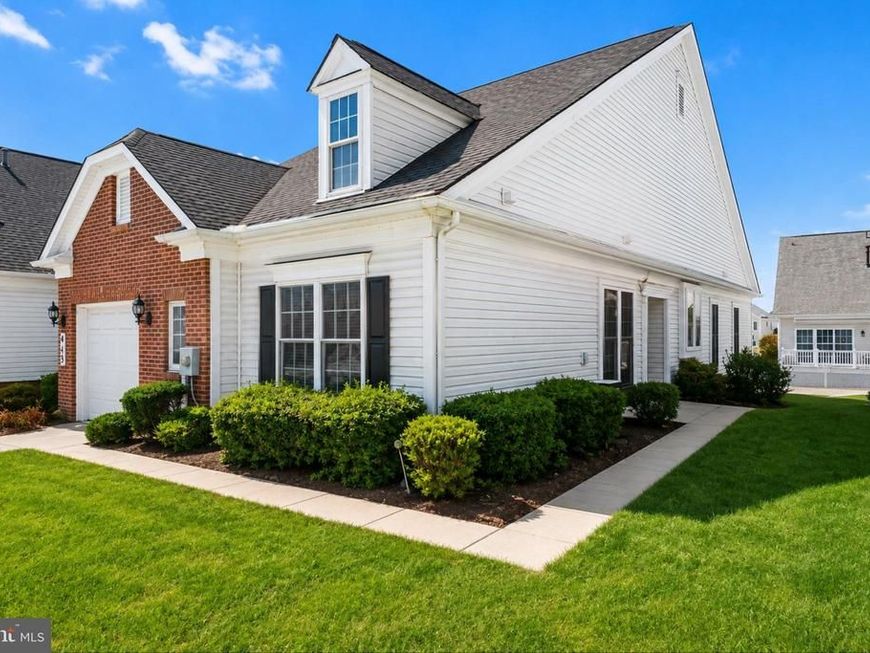 413 Clubside Drive, Unit 299, Taneytown, MD 21787 Main Photo