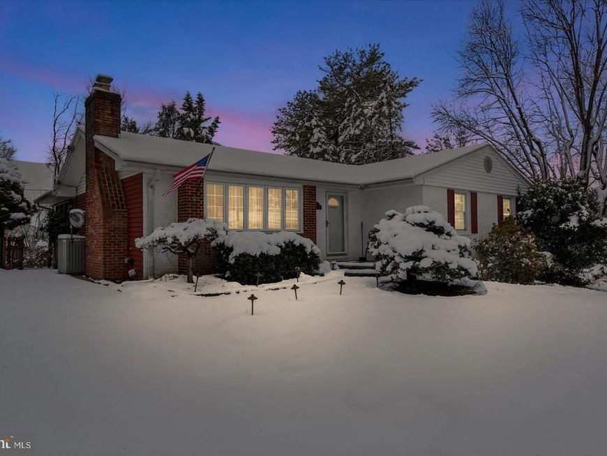 903 Breezewick Circle, Baltimore, MD 21286 Main Photo