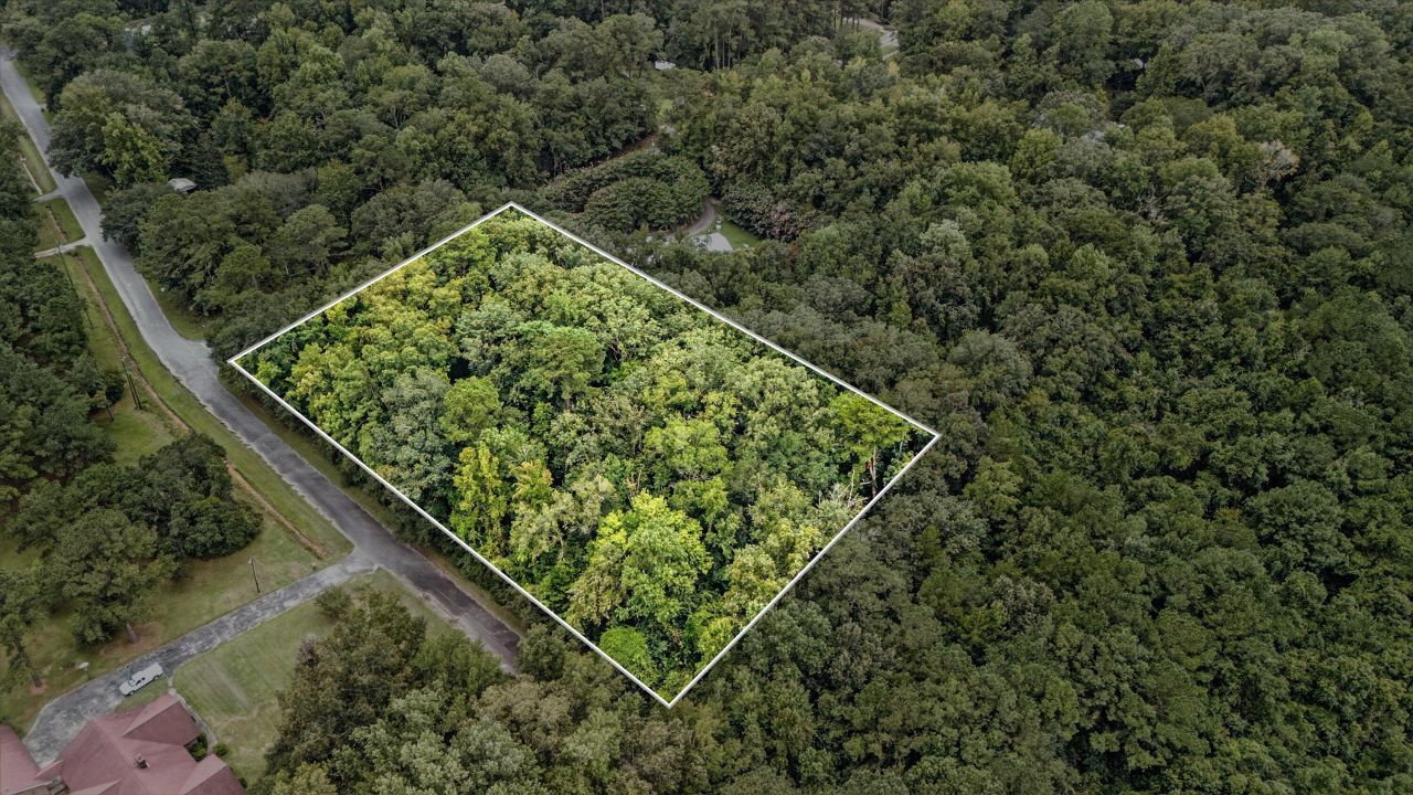 100 Wilton Drive Photo 5