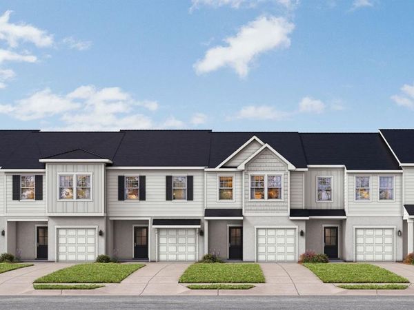 6856 HOLCOMBE DOWN DRIVE, ZEPHYRHILLS, FL 33541