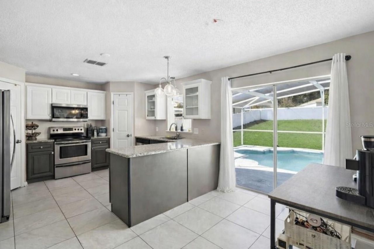 1643 Ridgemoor Drive, Mascotte, FL 34753 Photo