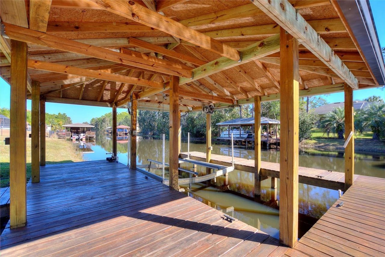 6645 Amaryllis Drive, Indian Lake Estates, FL 33855 Photo