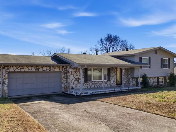 5745 Antonio Lane, Hixson, TN 37343
