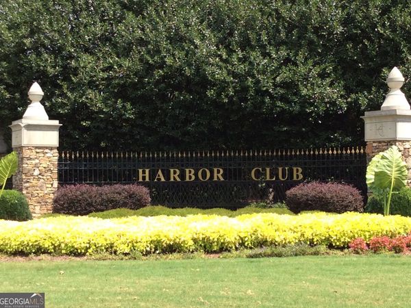 1060 Pinehurst Drive, Greensboro, GA 30642