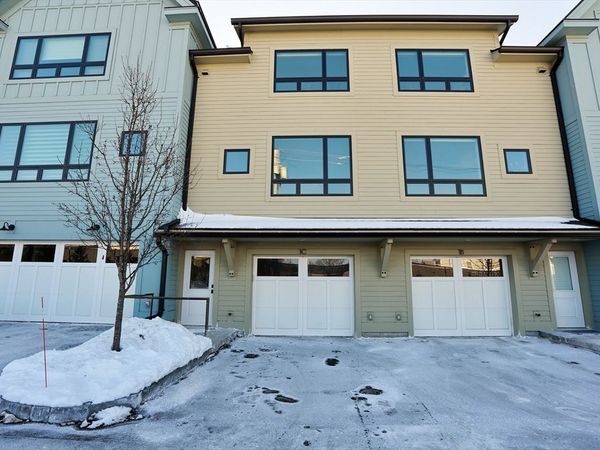 10 Hawley Street, Unit 1C, Northampton, MA 01060