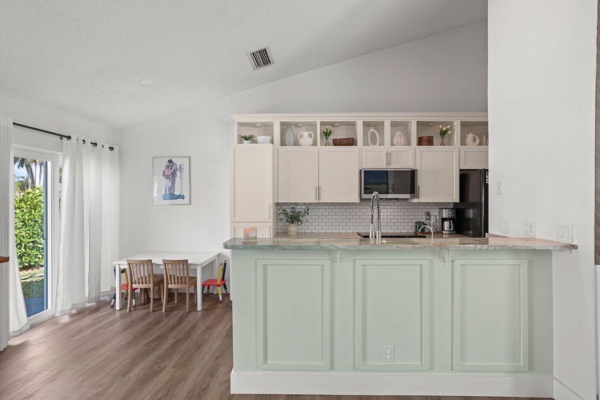 29 Dogwood Circle, Boynton Beach, FL 33436 Photo