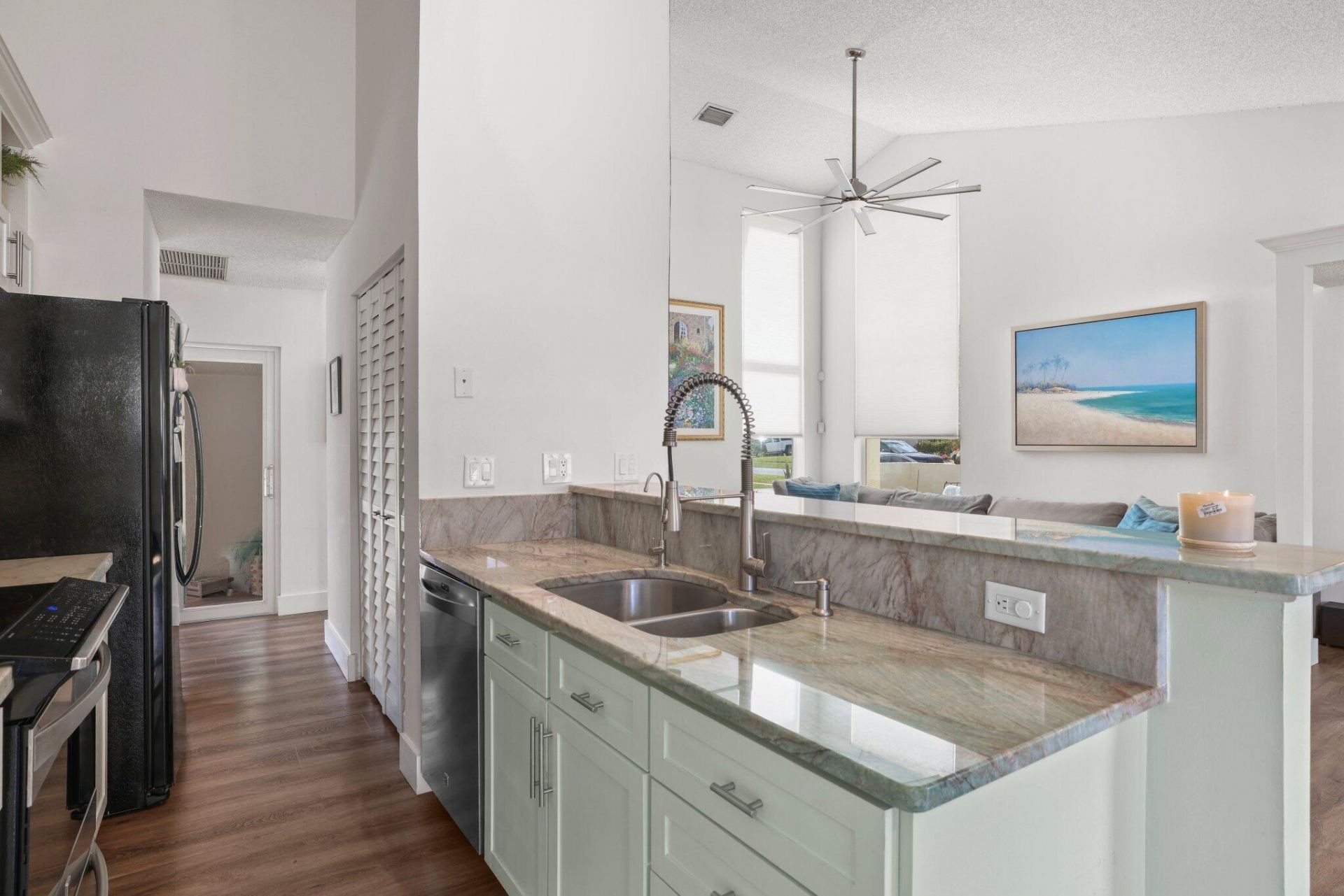 29 Dogwood Circle, Boynton Beach, FL 33436 Photo