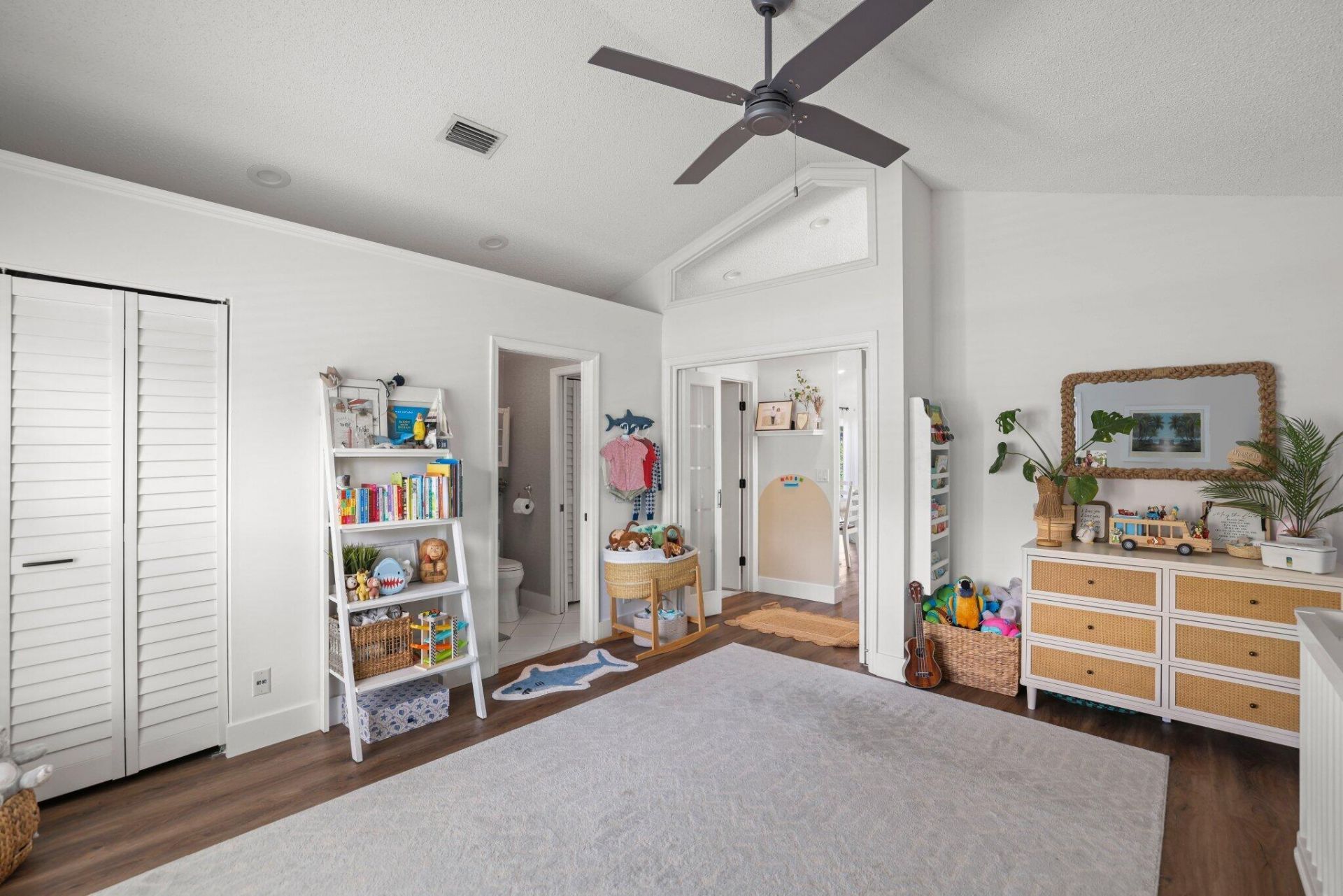 29 Dogwood Circle, Boynton Beach, FL 33436 Photo