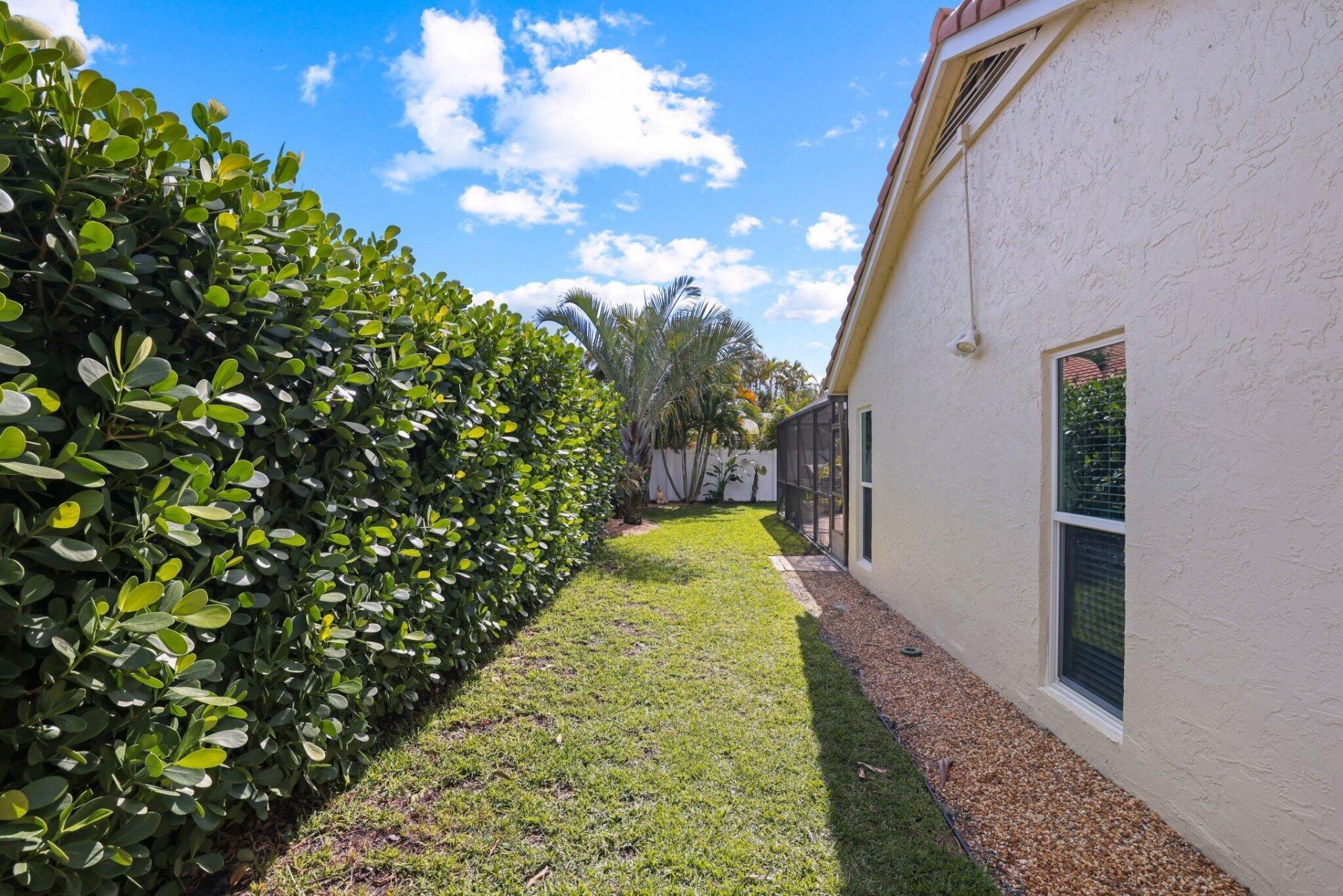 29 Dogwood Circle, Boynton Beach, FL 33436 Photo