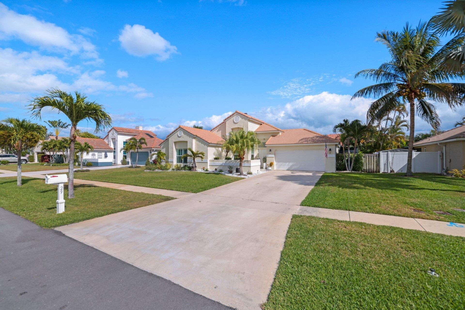 29 Dogwood Circle, Boynton Beach, FL 33436 Photo