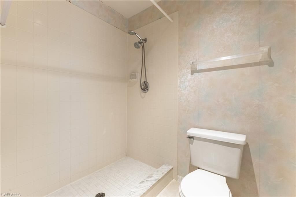 1427 SW 47th Ter, Unit 202, Cape Coral, FL 33914 Photo