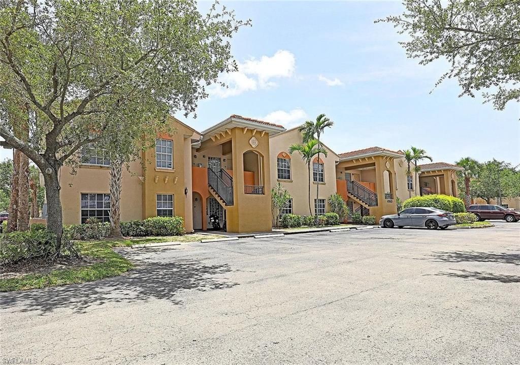4160 Castilla Cir, Unit 103, Fort Myers, FL 33916 Photo