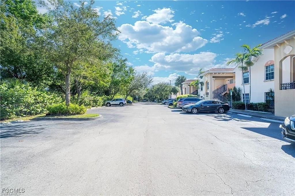 4160 Castilla Cir, Unit 103, Fort Myers, FL 33916 Photo