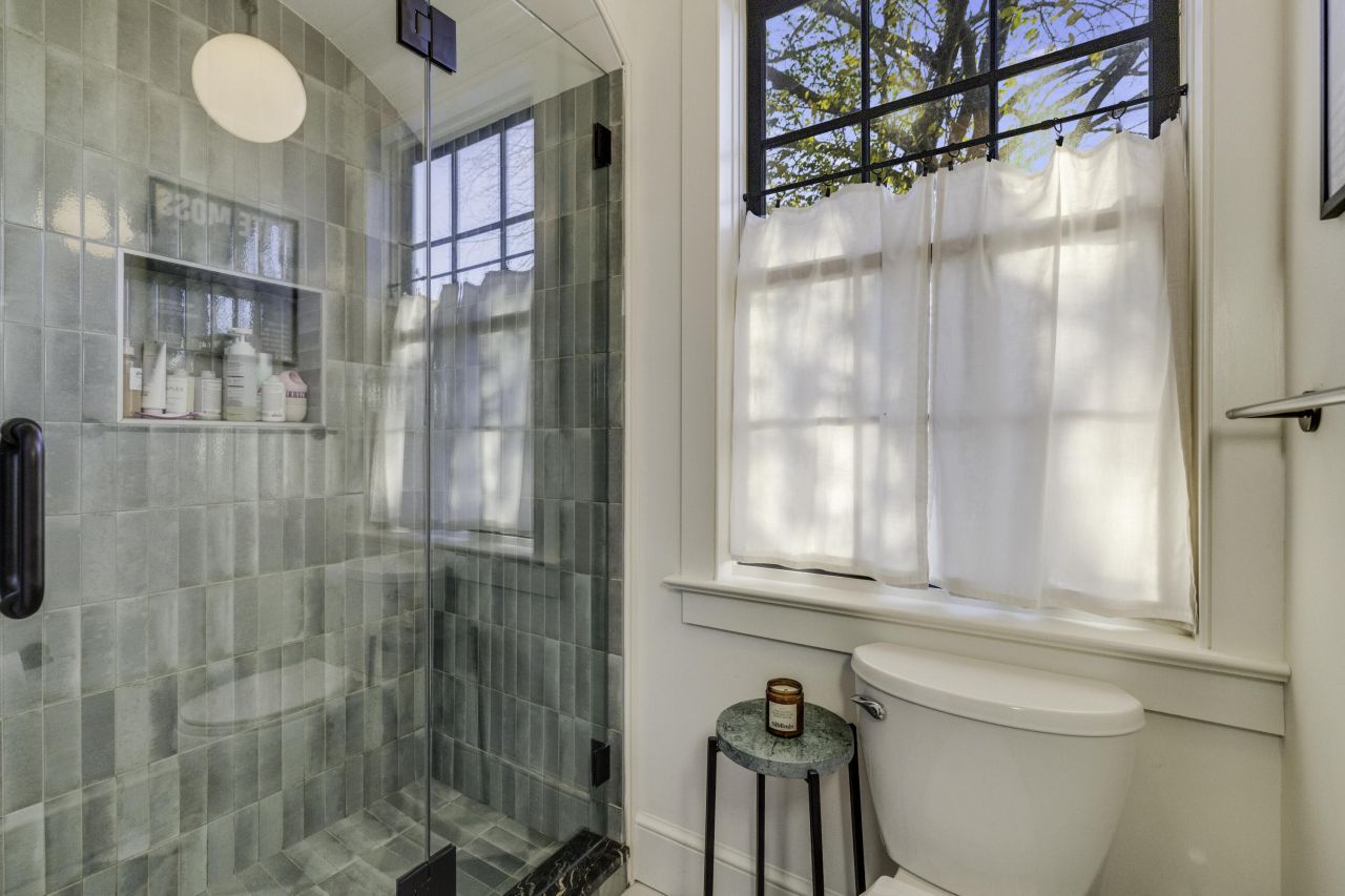 265 Coming Street Photo 19