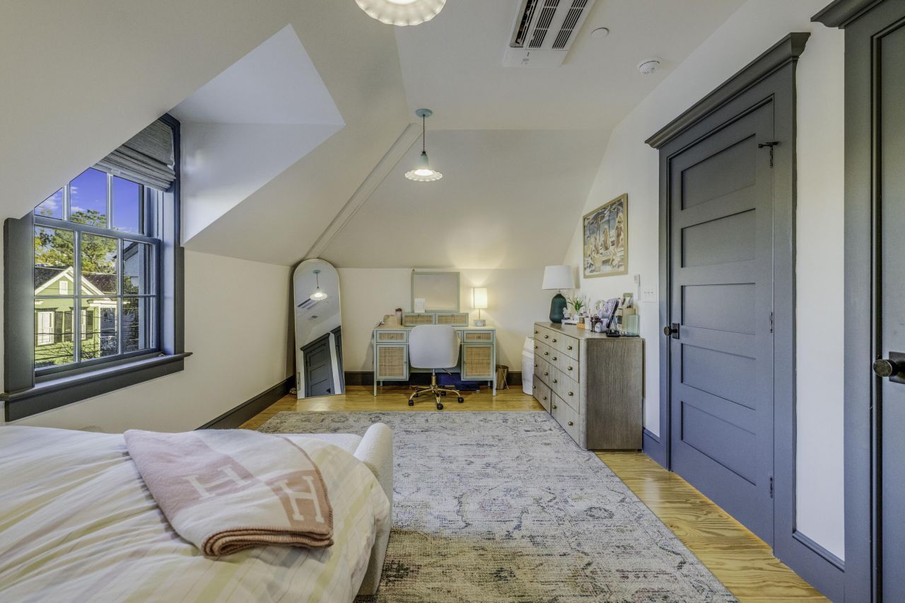 265 Coming Street Photo 21