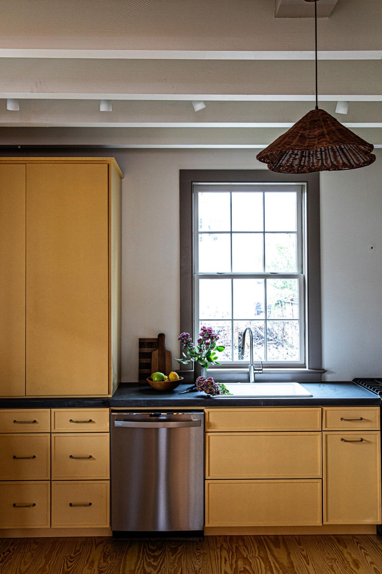 265 Coming Street Photo 4