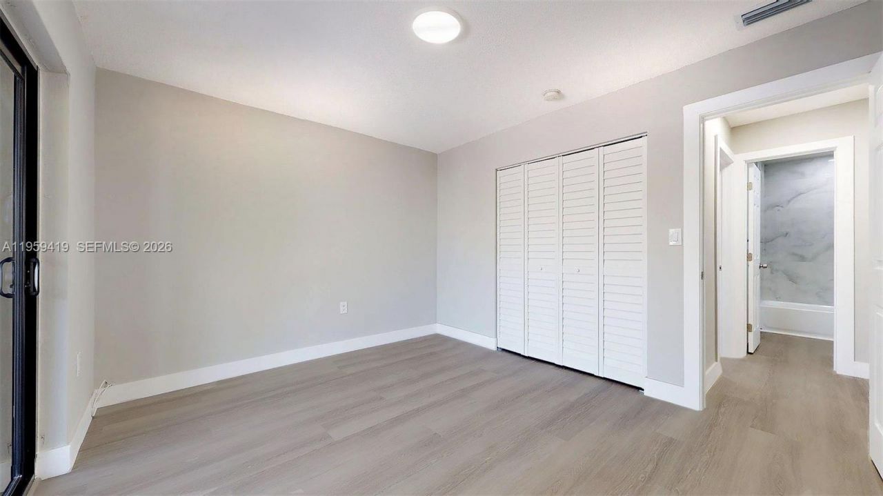 329 SW 9th Ave, Miami, FL 33130 Photo