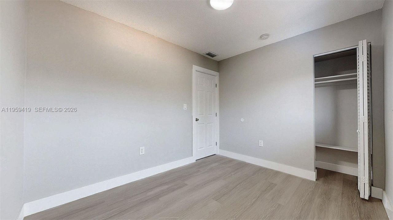 329 SW 9th Ave, Miami, FL 33130 Photo