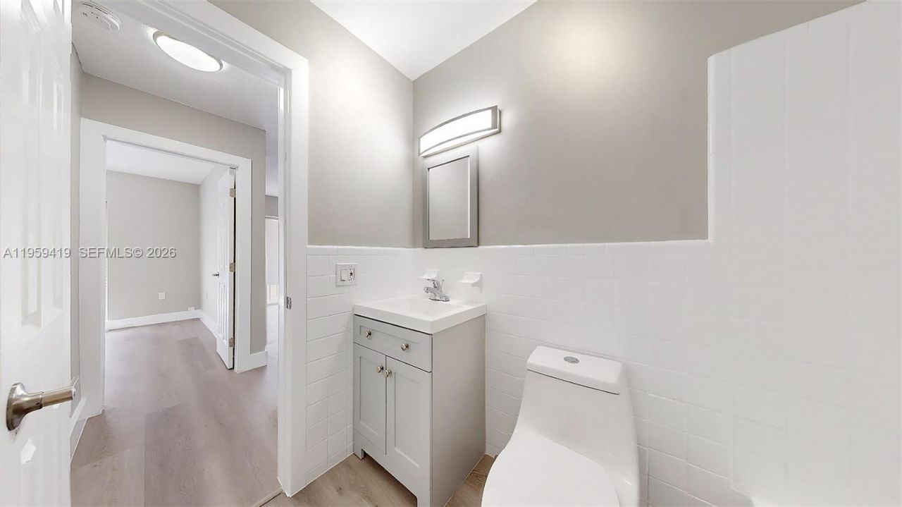 329 SW 9th Ave, Miami, FL 33130 Photo