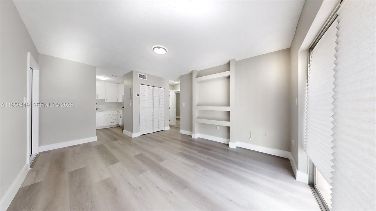 329 SW 9th Ave, Miami, FL 33130 Photo