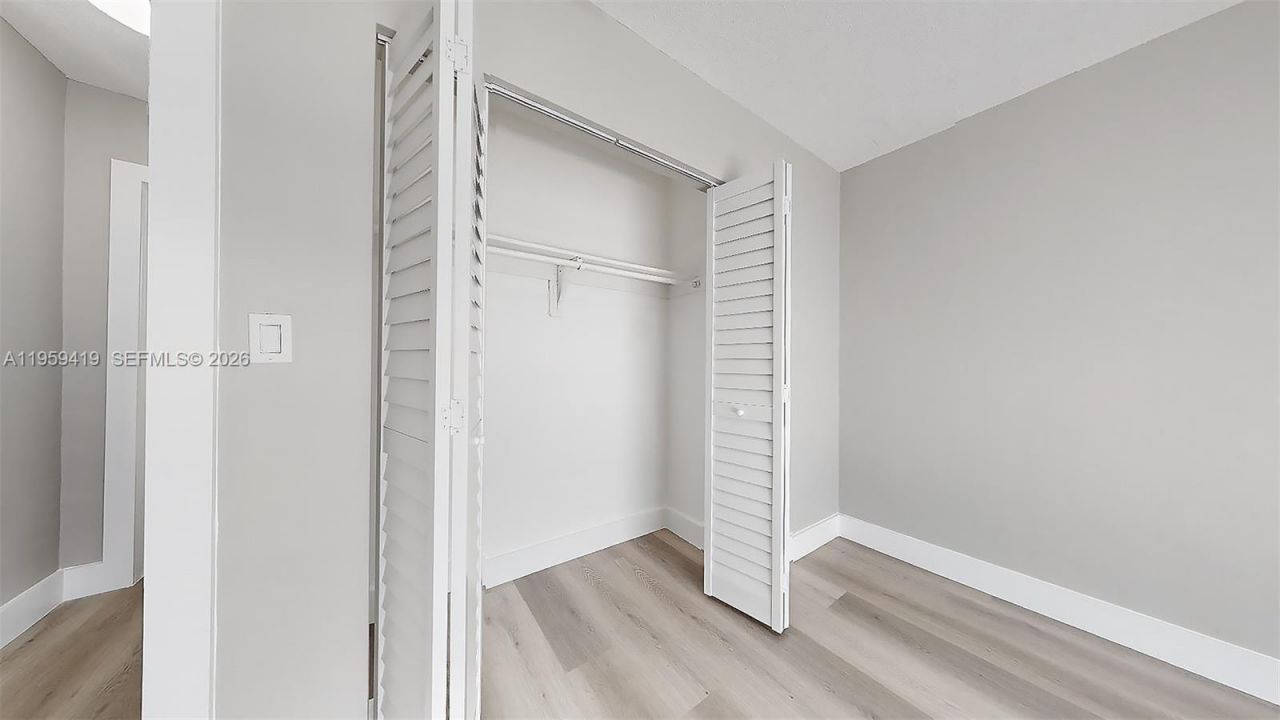 329 SW 9th Ave, Miami, FL 33130 Photo