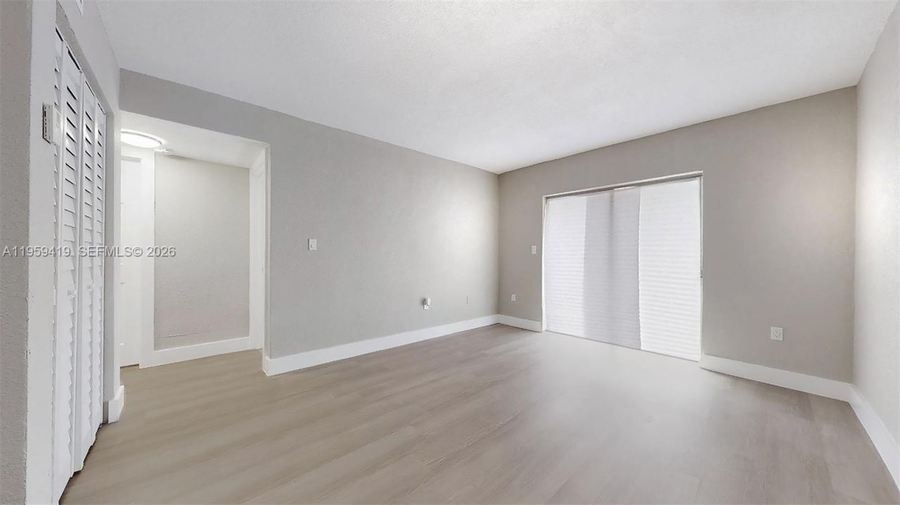 329 SW 9th Ave, Miami, FL 33130 Photo