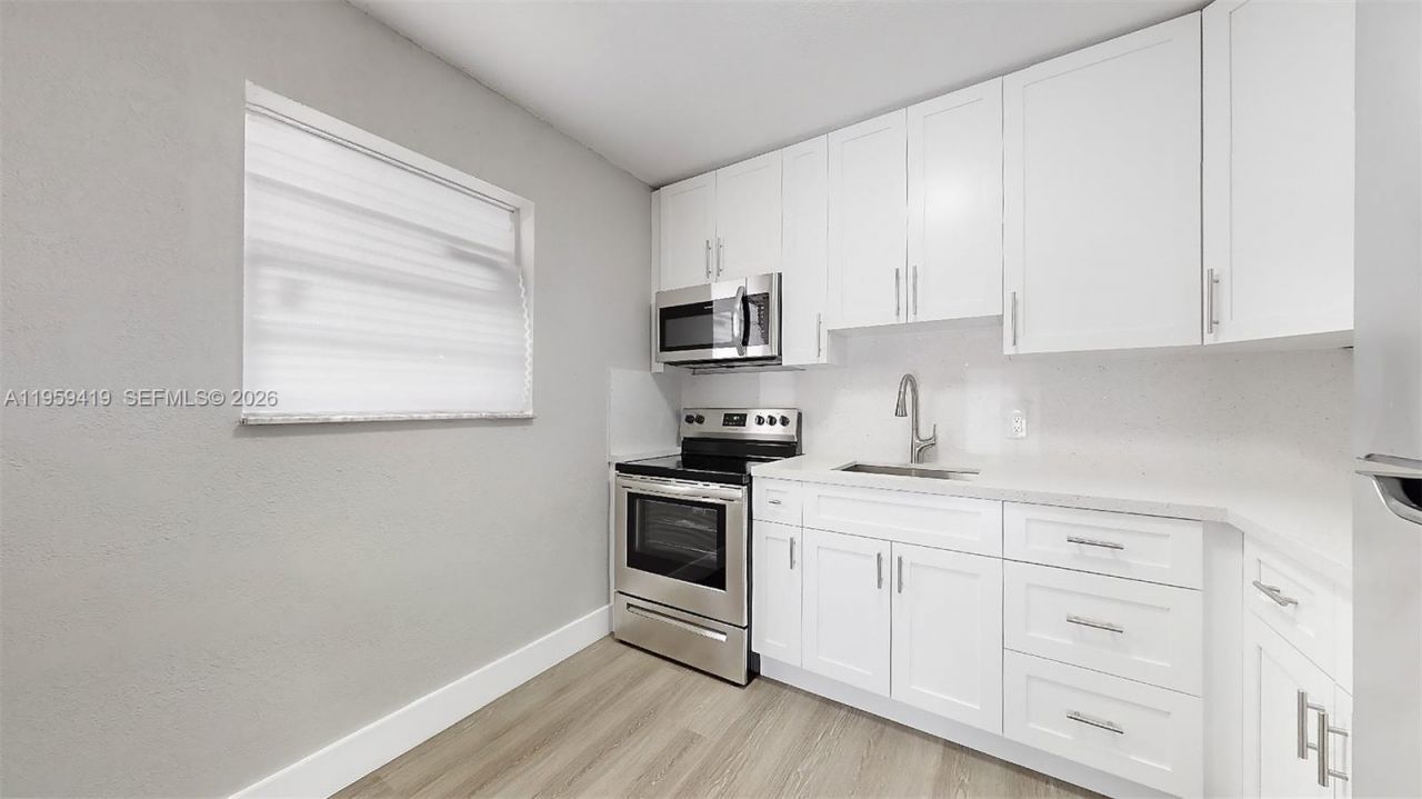 329 SW 9th Ave, Miami, FL 33130 Photo