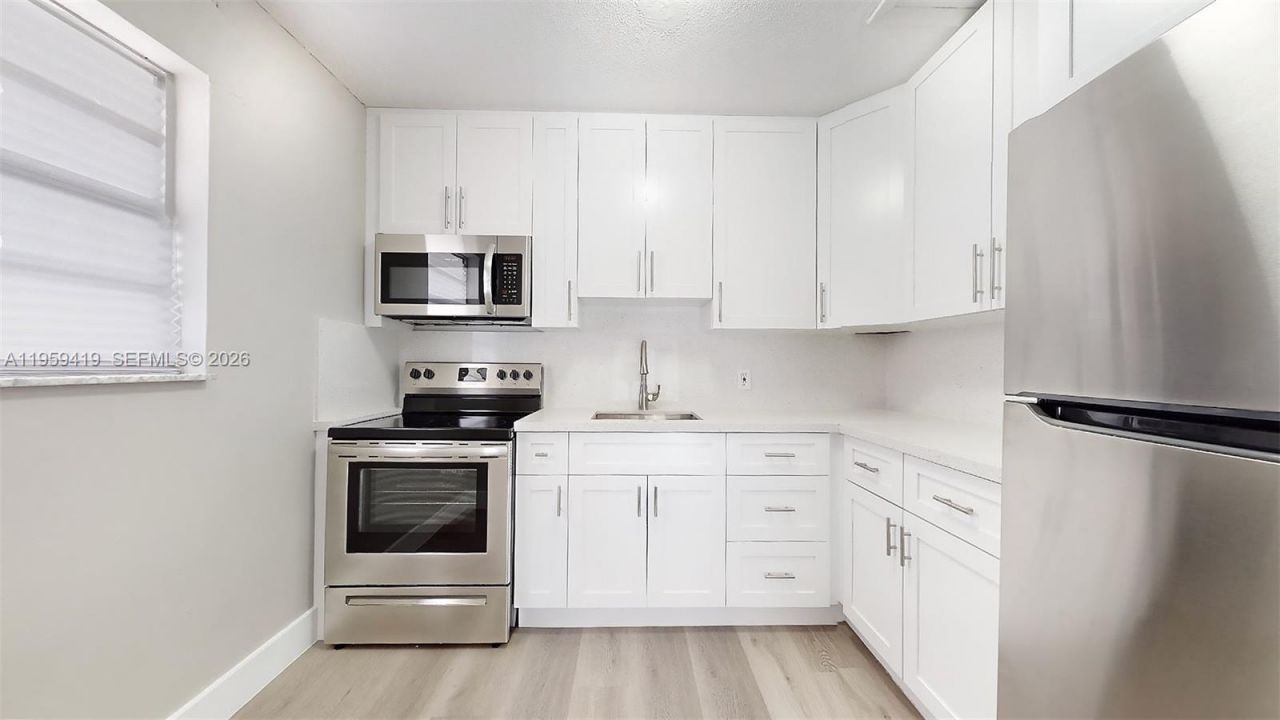 329 SW 9th Ave, Miami, FL 33130 Photo