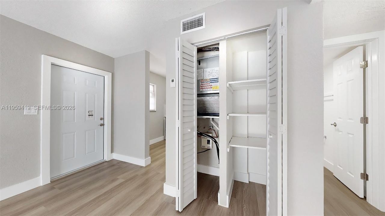 329 SW 9th Ave, Miami, FL 33130 Photo