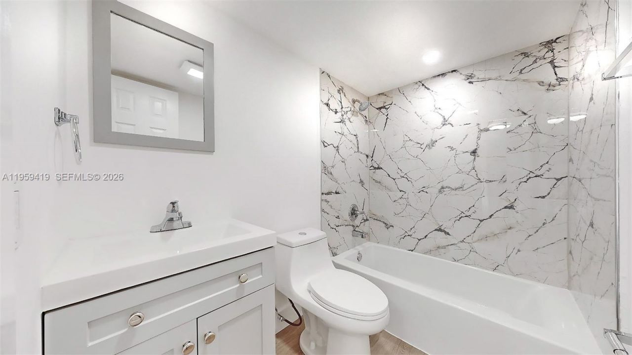 329 SW 9th Ave, Miami, FL 33130 Photo