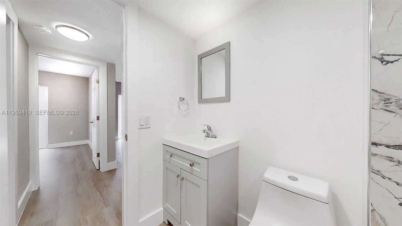 329 SW 9th Ave, Miami, FL 33130 Photo