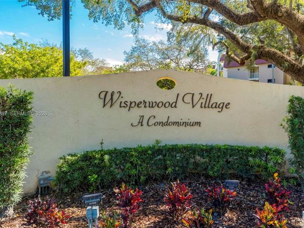 9301 SW 92nd Ave, Unit A214, Miami, FL 33176