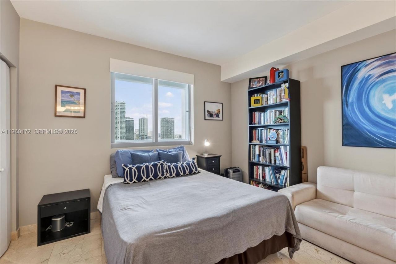 601 NE 36th St , Unit 2204, Miami, FL 33137 Photo