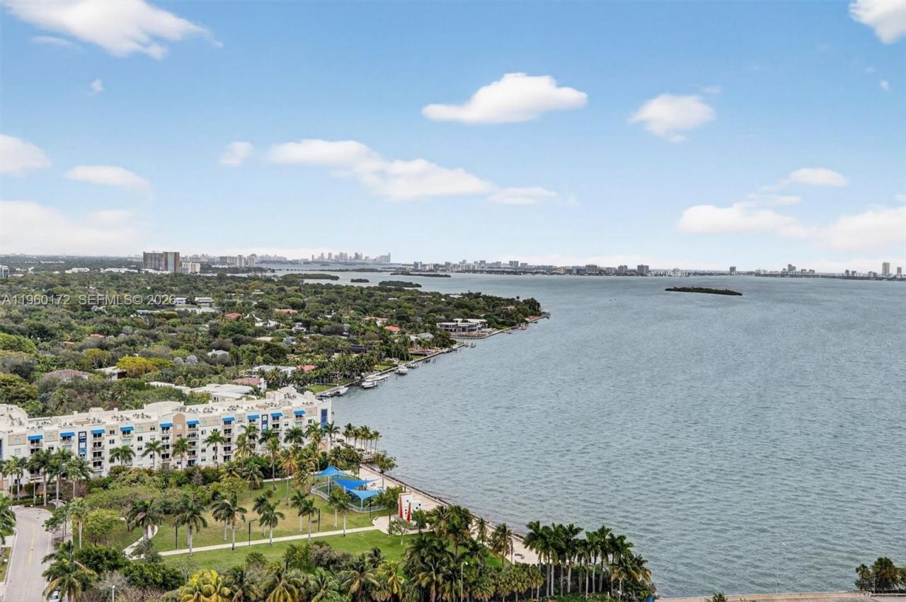 601 NE 36th St , Unit 2204, Miami, FL 33137 Photo