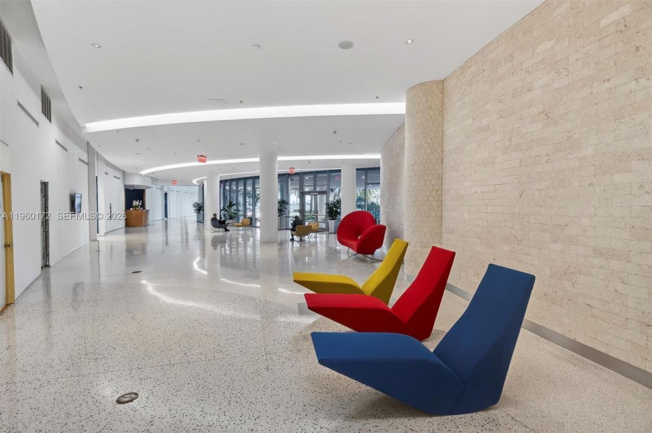 601 NE 36th St , Unit 2204, Miami, FL 33137 Photo