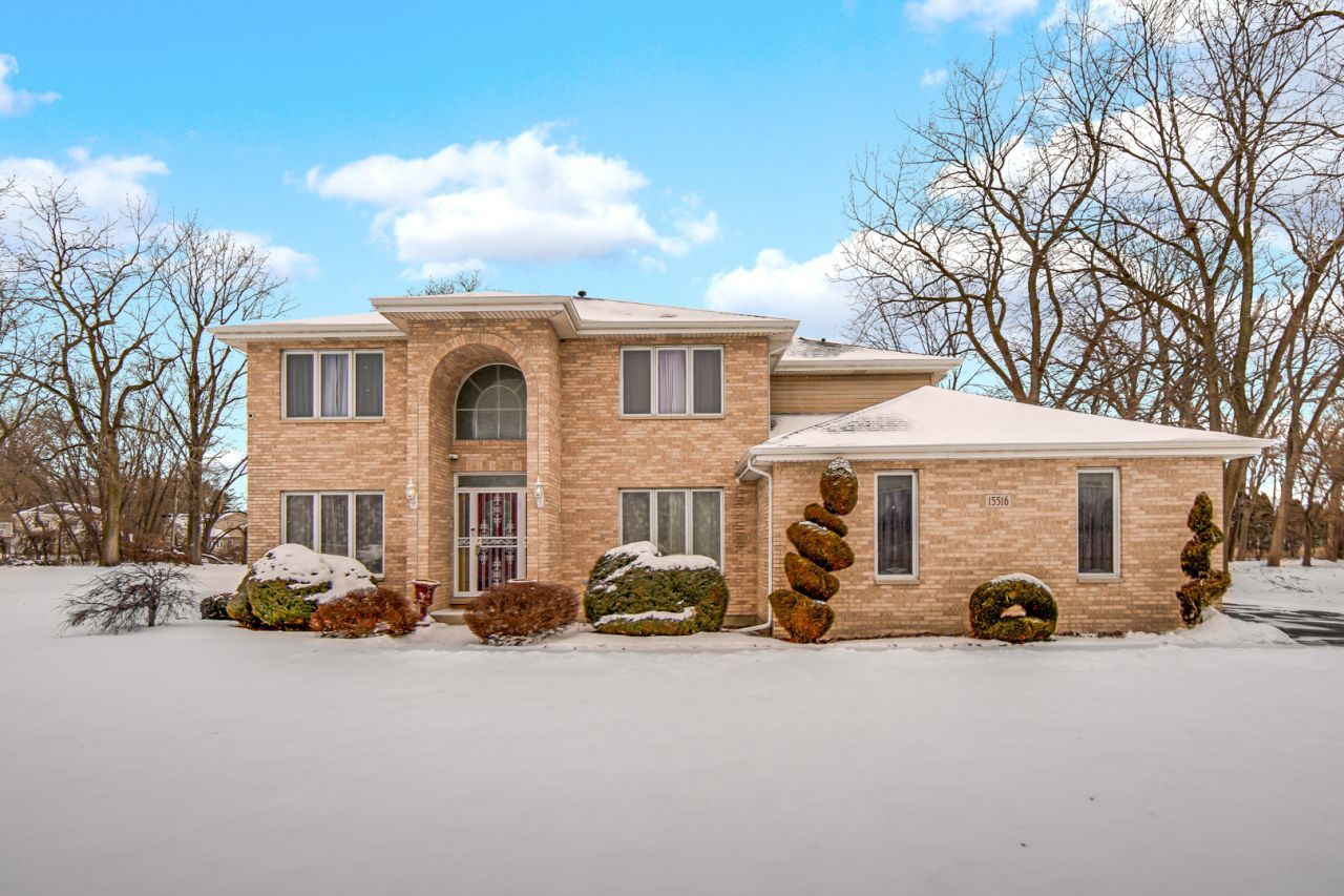 15516 Frontage Road, Markham, IL 60428