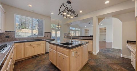 5436 Vista Terrace Lane, Sparks, NV 89436 Photo