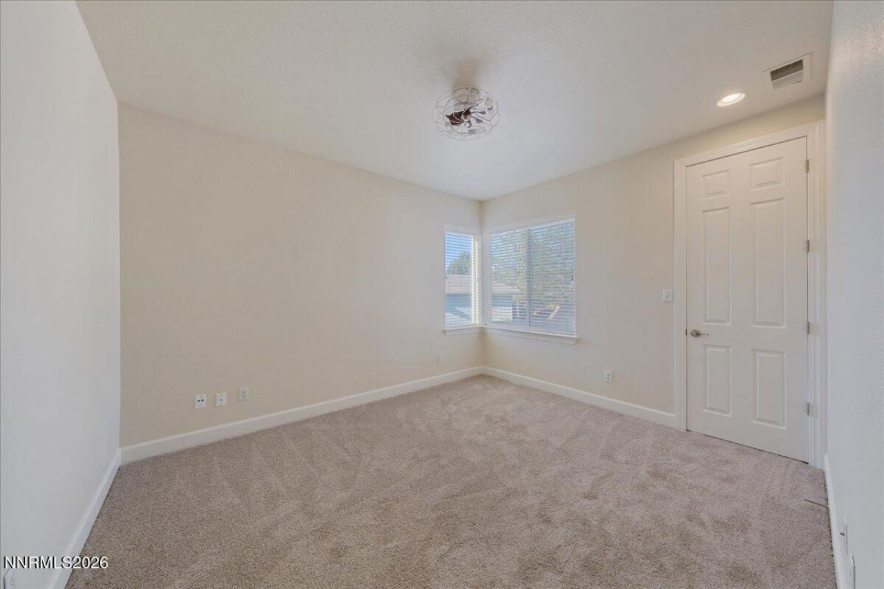 5436 Vista Terrace Lane, Sparks, NV 89436 Photo