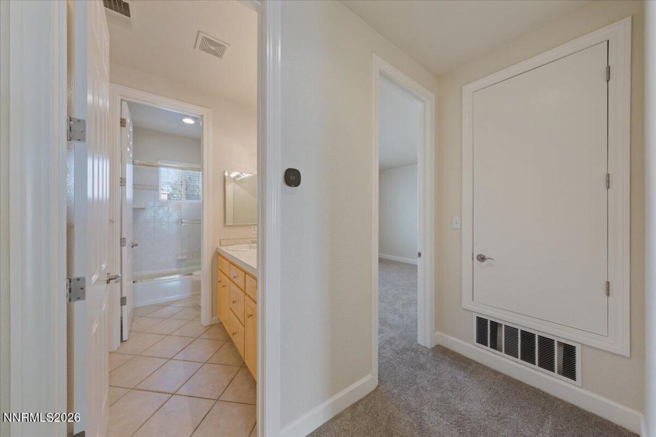 5436 Vista Terrace Lane, Sparks, NV 89436 Photo