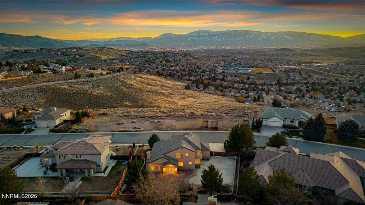 5436 Vista Terrace Lane, Sparks, NV 89436 Photo